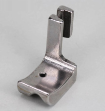 Лапка для пришивания канта P69R (36069R), правая, 1/8 дюйма (3,2 мм)