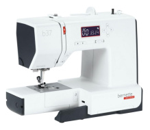 Bernina Bernette B37
