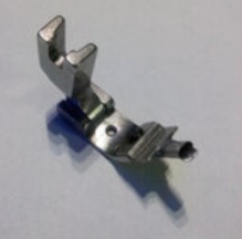 Лапка S10 для настрачивания тесьмы