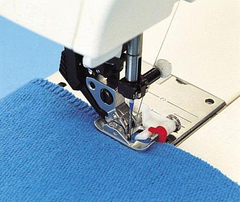 Регулируемая лапка для невидимой подгибки и обработки края для машинок Pfaff