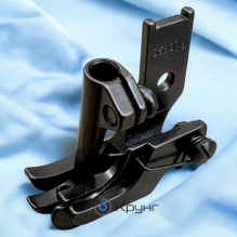 Комплект лапок для отделочной строчки с правым ограничителем S585 