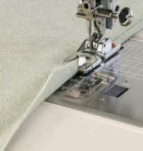 Лапка для ролевой подрубки 2мм (верт.челн.)