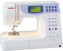 Janome Memory Craft 4900