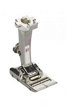 Роликовая лапка №51 для машинок Bernina