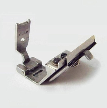 Лапка для притачивания тесьмы 107-029