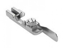 Лапка потайного стежка для оверлоков Bernina