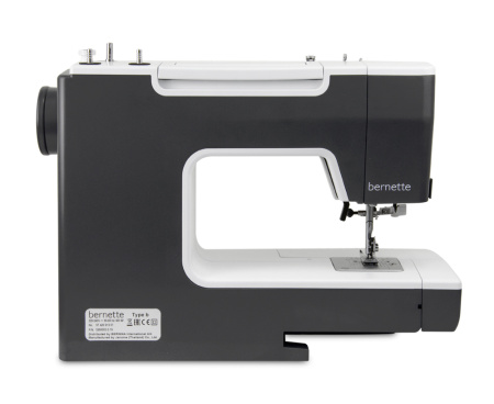 Bernina Bernette B35