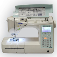 Juki QM-700 Quilt Majestic