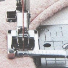 Лапка с линейкой для параллельных строчек для машинок Brother