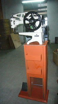 Стол к рукавной машине для ремонта обуви Aurora A-962