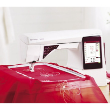 Husqvarna Designer Ruby Deluxe