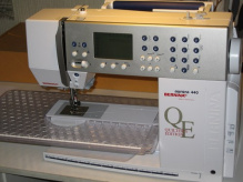 Bernina Aurora 440QE (1404QE)