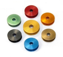 Шпуля алюминиевая с прорезью, цветная SP0921 