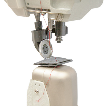 Колонковая швейная машина typical gc 24680 голова стол. Смотреть фото Колонковая швейная машина typical gc 24680 голова стол. Смотреть картинку Колонковая швейная машина typical gc 24680 голова стол. Картинка про Колонковая швейная машина typical gc 24680 голова стол. Фото Колонковая швейная машина typical gc 24680 голова стол