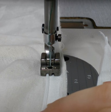 Лапка для пришивания потайных молний (широкая) S518